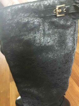 Dámské luxusní kozacky Baťa, vel 40 - 2