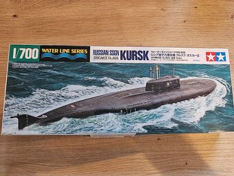 1:700 SSGN Kursk (Water Line Series) - 2