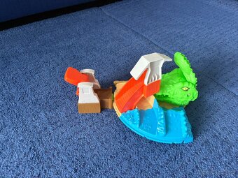 Hot Wheels dráhy + autíčka - 2