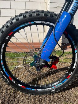 Surron light bee x - 2