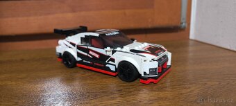 LEGO Speed Champions 76896 Nissan GT-R NISMO - 2