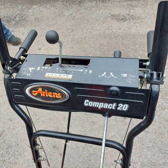 Sněžná fréza Ariens Compact 20 - 2