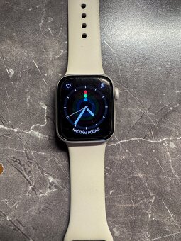 Apple Watch SE 2gen 40 mm - 2