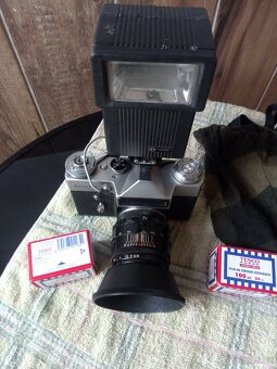 Prodám fotoaparát ZENIT-E - 2