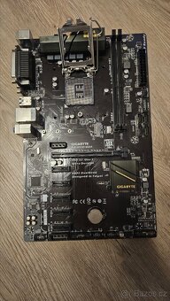 Gigabyte H110-D3S + intel G3930 - 2