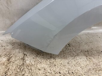 Přední levý blatník Škoda Rapid - 2