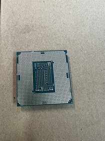 Intel Core i5 9400F - 2
