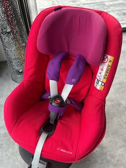 Autosedačka Maxi Cosi Pearl + základna - 2