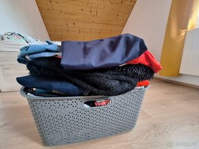Balik 40ks dámského obleceni vel. L(32Kc/ks)- vhodné k další - 2