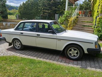 Volvo 244 Turbo - 2