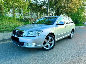 Škoda Octavia 1.6TDI 77kw Elegance 219 000km - 2