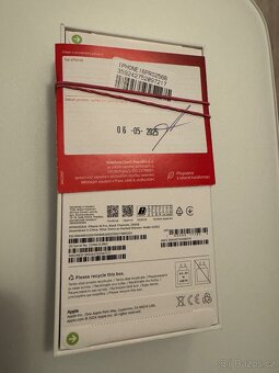 Novy Apple iPhone 16 Pro 256GB Space Gray CZ - 2