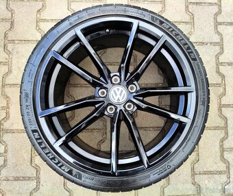 Alu kola originál Volkswagen Golf VIII R , GTI 5x112 R19 - 2
