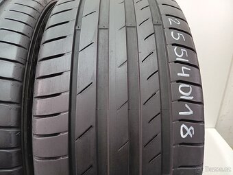 2ks letní pneu 255/40/18 Kumho - 2