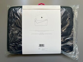 Obal na Macbook 15/16 - 2