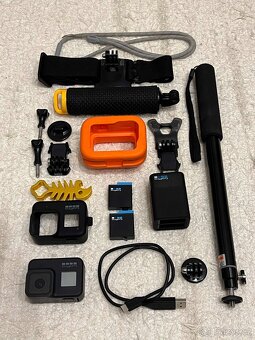 GoPro HERO 8 Black + plná výbava - 2