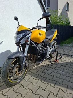 Honda Hornet 600 - 2