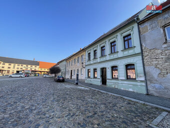Pronájem bytu 3+kk, 100 m², Žatec, ul. Žižkovo náměstí - 2