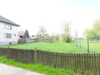 Prodej stavebního pozemku 971 m2 v Arnolci - 2