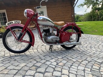 Jawa 250 Pérák - 2