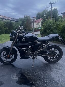 Zontes G1 125 Scrambler litá kola - 2