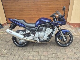 Prodám motocykl Yamaha Fazer FZS 1000 - 2