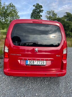 Peugeot partner tepee 1.6HDI 66kw - 2