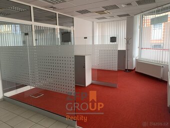 Pronájem obchodního prostoru 121 m2, ulice nám. E. Beneše, M - 2