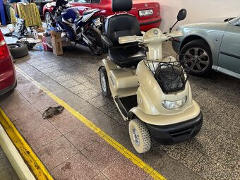 Invalidní vozík Afkim Breeze S4 - 2