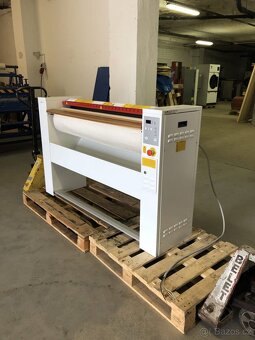 Profesionální průmyslový korytový mandl Primus i25-140 EL - 2