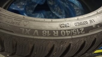 215/40 R18 ZIMNÍ, ujeto pár km (1 sezóna) - cena za 4 kusy - 2