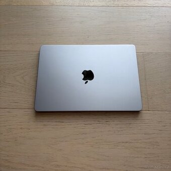 ZÁNOVNÍ APPLE MACBOOK AIR 13” M2/8GB RAM/256GB,BATERIE 100% - 2
