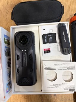 Akční kamera insta360 x4 - 2