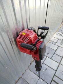 Benzínové bourací sekací kladivo 55J - videoukázka - 2