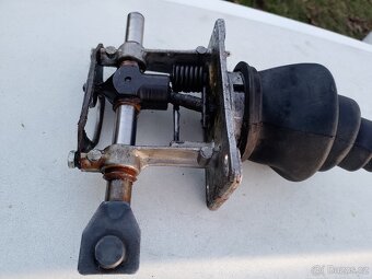 Škoda 125L 130L Rapid kulisa řazení 5Q - 2