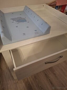 Přebalovací komoda - 2