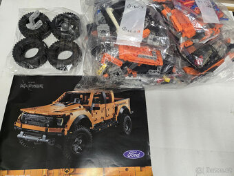 STAVEBNICE Technic 42126 Ford F-150 Raptor NÁHRADA - 2