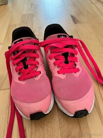 Tenisky Nike Star Runner vel. 32 - 2