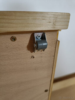 2x zásuvka pod postel - 2