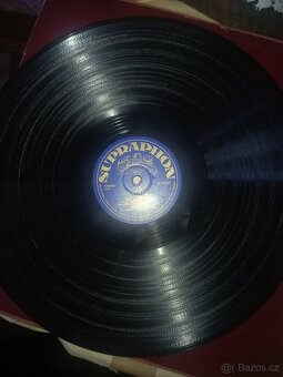 Prodam stary skrinovy gramofon - 2