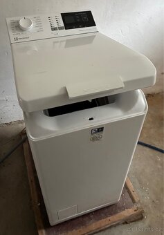 Pračka Electrolux PerfectCare 600 - 2