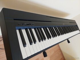 Yamaha P-45B digitální piano - 2