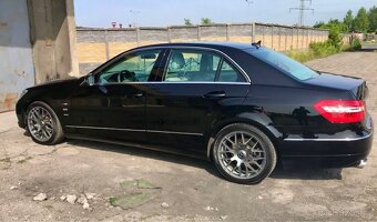 Mercedes E 250 CDI 2011 manuál vizuál Brabus - 2