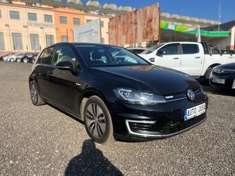 Volkswagen e Golf - 2