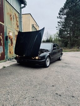 BMW e34,520i - 2