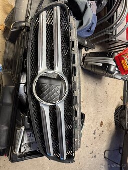 Maska Mercedes E w213 - 2