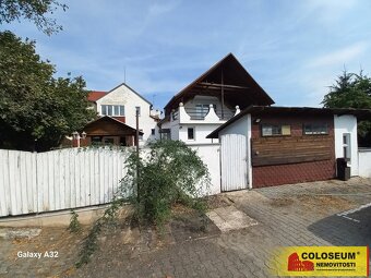 Sebranice, RD 6+1, 220 m2, dvorek – rodinný dům - 2