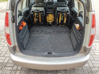 ŠKODA ROOMSTER 1.2i 51kw 2008 hagusy NOVÁ STK bez koroze - 2