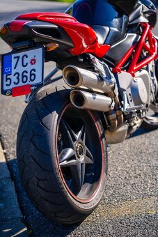 MV Agusta Brutale 910 - 2