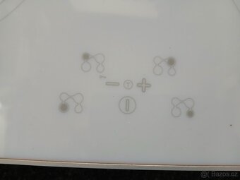 Indukční varná deska Gorenje - 2